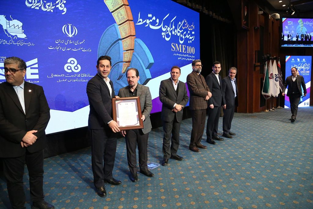 کسب رتبه ۱۴ کشوری توسط شرکت دانش‌بنیان شیرین سلامت پارتیکان